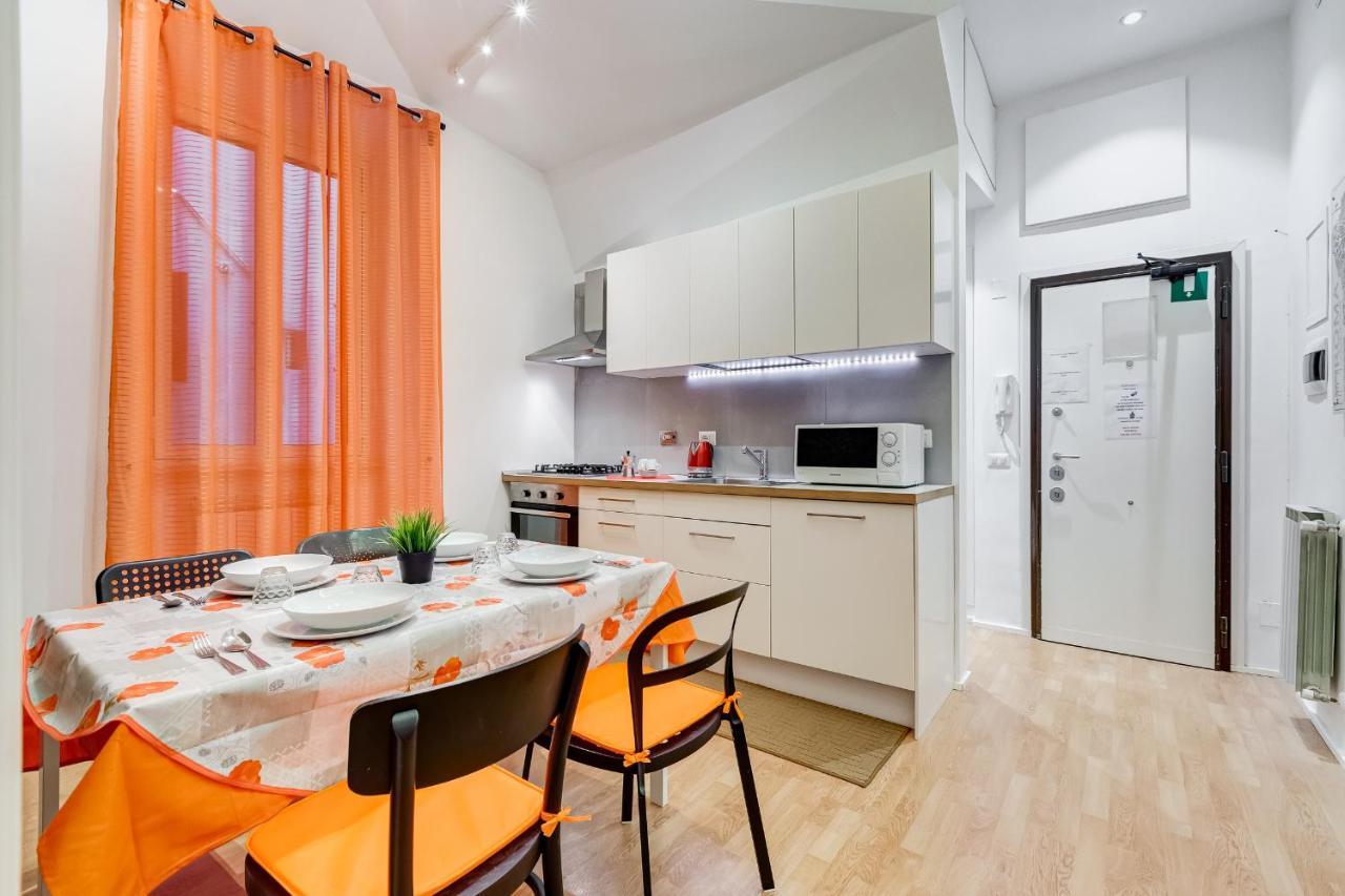 Trastevere Suite Experience ローマ エクステリア 写真